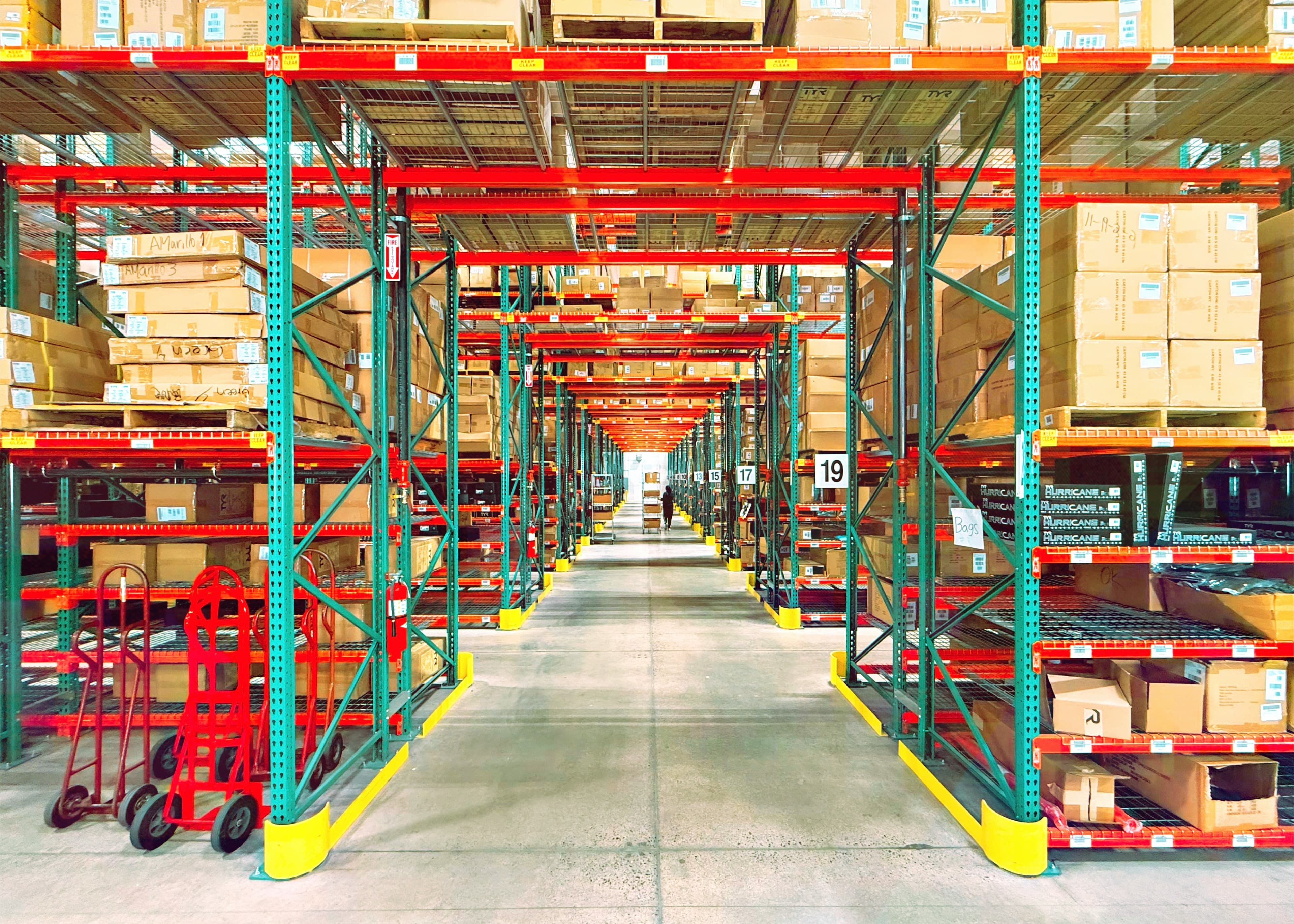 Large warehouse fulfillment center